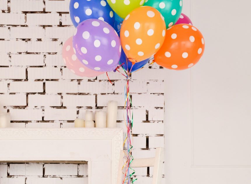 Cosa scrivere in un biglietto di compleanno per bambini