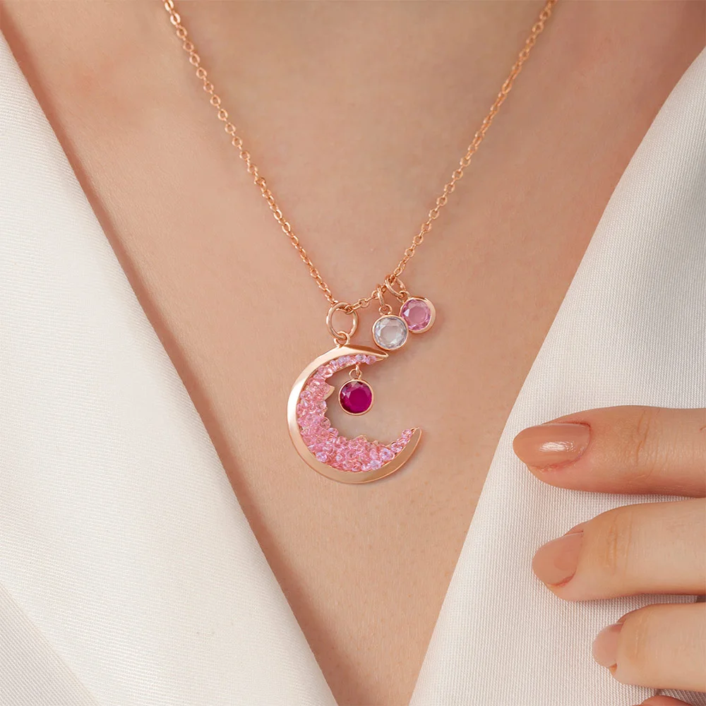 Scopri 10 gioielli personalizzati con pietra di nascita come un regalo di compleanno