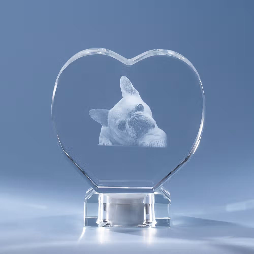 Cristallo fotografico 3D personalizzato a forma di cuore con base luminosa a LED