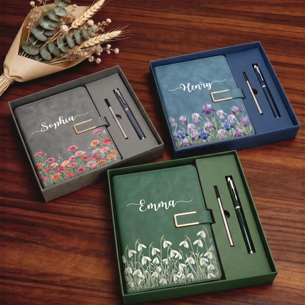 Set taccuino in pelle con penna e fiore di nascita