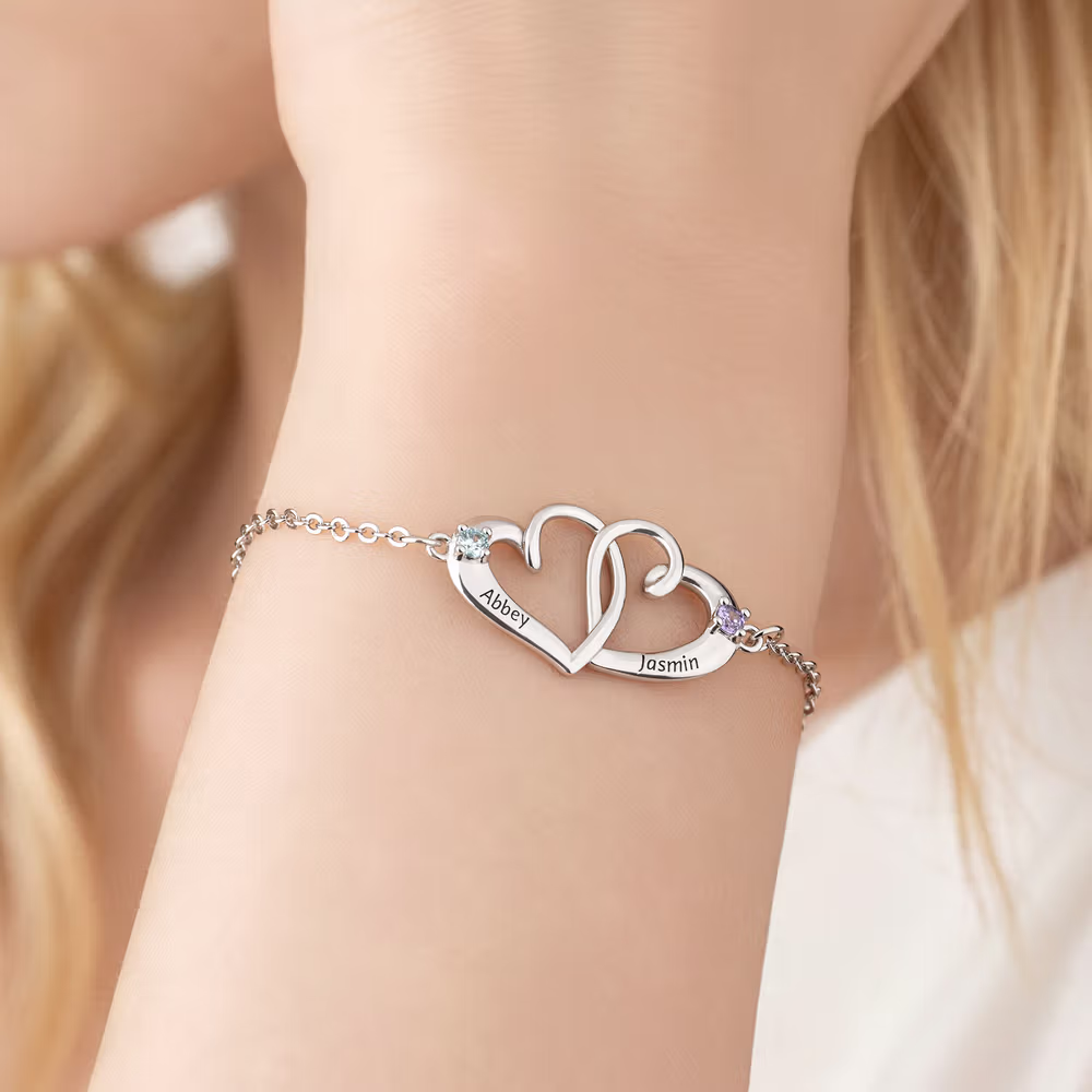 Braccialetto personalizzato con due cuori e pietre natali